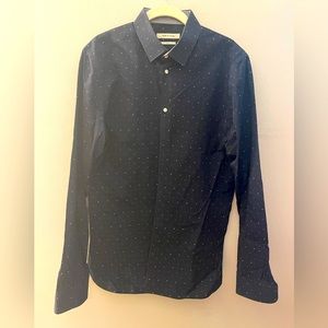 Moods of Norway Slim Medium small dot button down